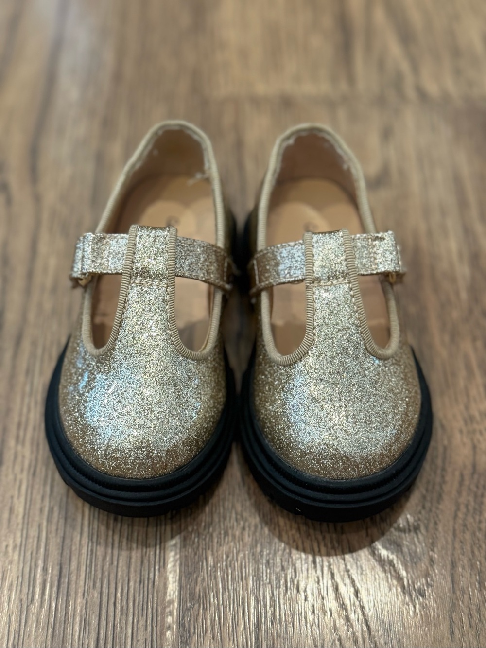 Cat & Jack Gold Glitter Mary Jane Shoes Sz 5